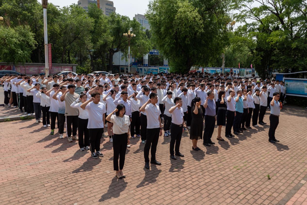 63e139a9352ee5a15a0687b35fbcf7d